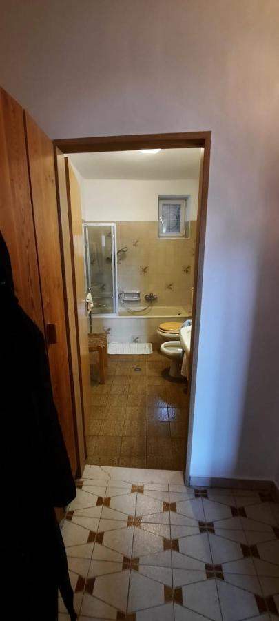 Hof Am Brunnen Daire Girlan Dış mekan fotoğraf